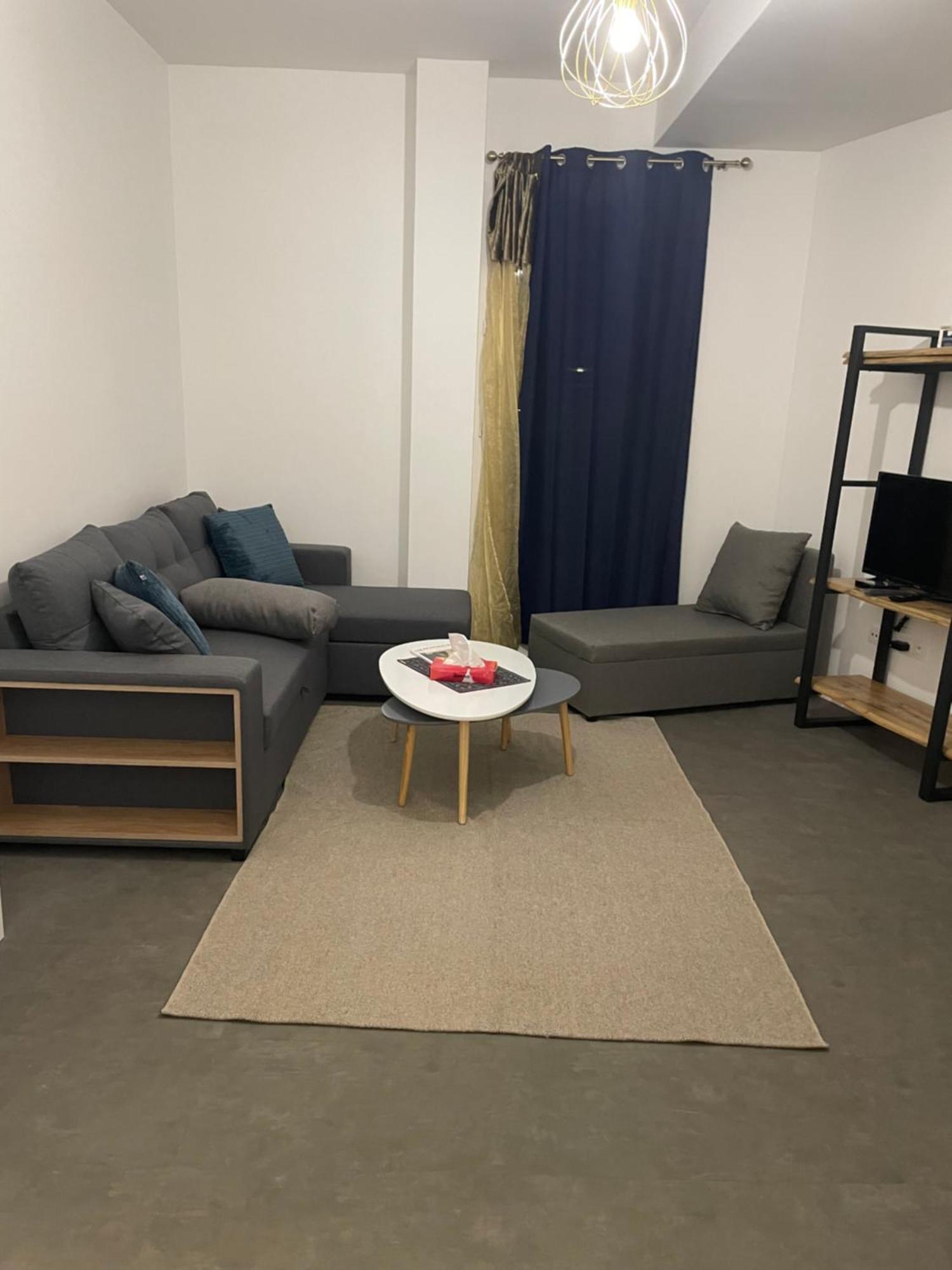 Apartment Jana Arcueil